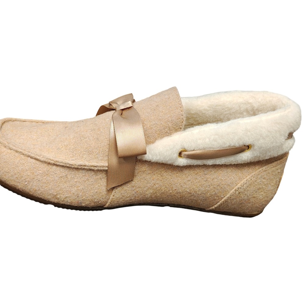 Vionic Shirley Wheat Tan Faux Fur Lined Moccasin Slippers Bow Women 7 Wide